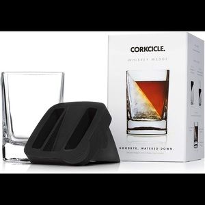 Corkcicle Whiskey Wedge Glass